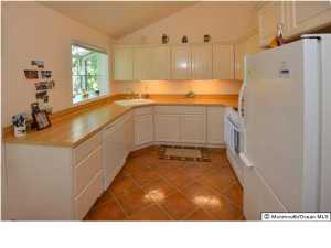 46 Oak Pl #C, Brielle, NJ 08730 photo 3