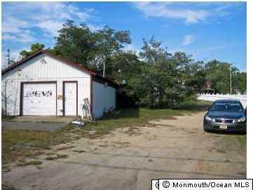 18 Chapel St, Waretown, NJ 08758 photo 3