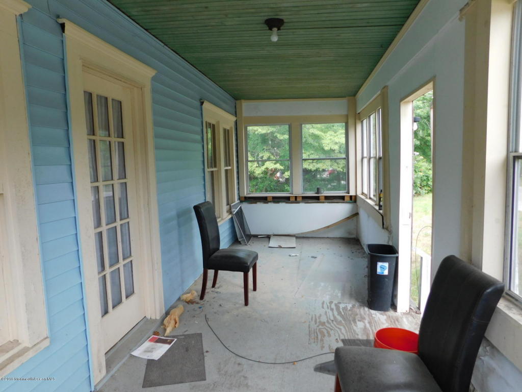 18 Chapel St, Waretown, NJ 08758 photo 5