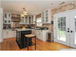2 Nancy St, Howell, NJ 07731 photo 8