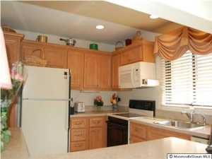 19 Maple Ln #D, Brielle, NJ 08730 photo 5