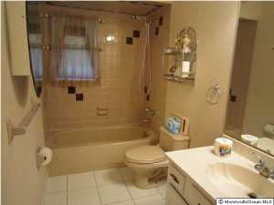 517 Frank Applegate Rd, Jackson, NJ 08527 photo 4