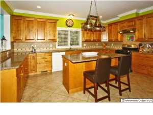 152 E River Rd, Rumson, NJ 07760 photo 7