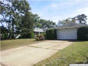 409 Meredith Ln, Brick, NJ 08723 photo 1