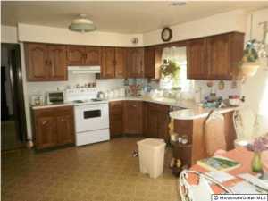 409 Meredith Ln, Brick, NJ 08723 photo 9