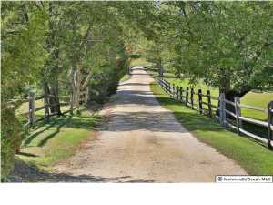 420 Locust Point Rd, Rumson, NJ 07760 photo 3