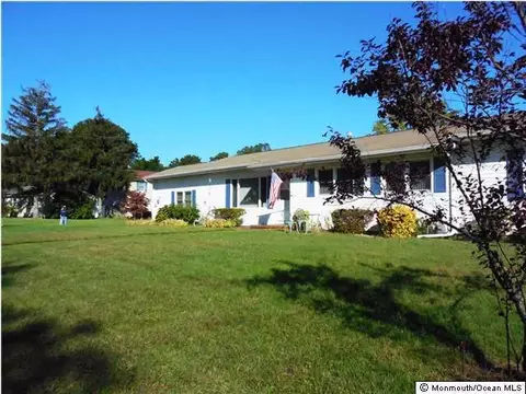 586 Charles Dr, Brick, NJ 08723 photo 1