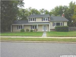 8 Jay Dr, Middletown, NJ 07748 photo 1
