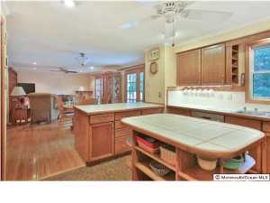 90 Johnson Ln, Jackson, NJ 08527 photo 9