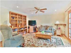 90 Johnson Ln, Jackson, NJ 08527 photo 4