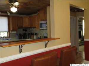 355 Forrest Ave, Matawan, NJ 07747 photo 12