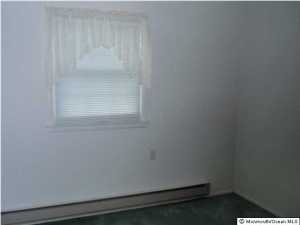 8 Markham Rd, Brick, NJ 08724 photo 5