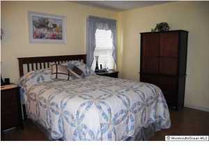 2 Juniper Pl, Howell, NJ 07731 photo 9