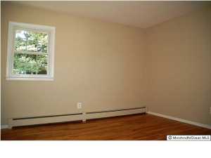8 Cambridge Ct, Toms River, NJ 08757 photo 13