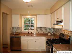 8 Cambridge Ct, Toms River, NJ 08757 photo 11