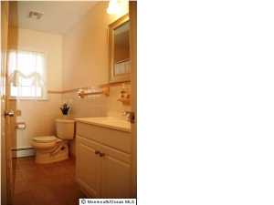 8 Cambridge Ct, Toms River, NJ 08757 photo 15