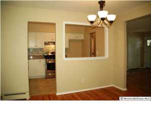 8 Cambridge Ct, Toms River, NJ 08757 photo 9