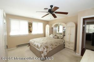 96 Sunset Rd, Whiting, NJ 08759 photo 11