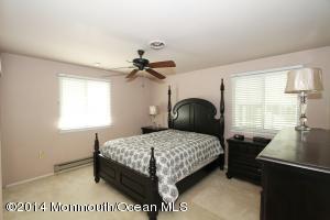 96 Sunset Rd, Whiting, NJ 08759 photo 9