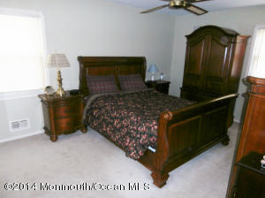 2 Claridge Dr, Middletown, NJ 07748 photo 13