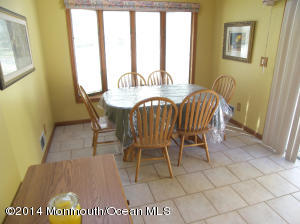 2 Claridge Dr, Middletown, NJ 07748 photo 7