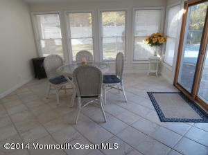2 Claridge Dr, Middletown, NJ 07748 photo 11