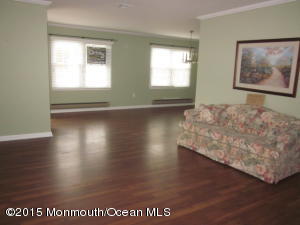 7 Thames Pl, Brick, NJ 08723 photo 5