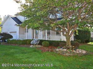 13 Hampton Ct, Old Bridge, NJ 08857 photo 1
