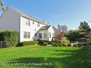 13 Hampton Ct, Old Bridge, NJ 08857 photo 19
