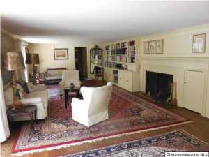 7 Azalea Ln, Rumson, NJ 07760 photo 3