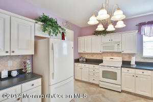 91 Nottingham Way, Jackson, NJ 08527 photo 17