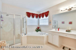91 Nottingham Way, Jackson, NJ 08527 photo 6