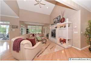 8 Pine Valley Rd, Jackson, NJ 08527 photo 5