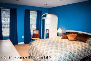 5 Mendon Dr, Howell, NJ 07731 photo 2