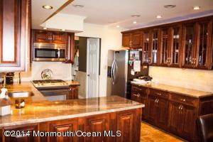 5 Mendon Dr, Howell, NJ 07731 photo 7