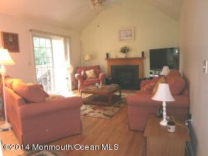 5 Tom Gray Ct, Forked River, NJ 08731 photo 3