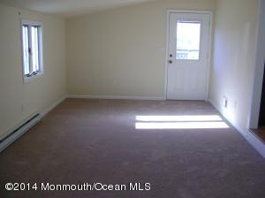 1 Hedden Pl, Middletown, NJ 07748 photo 8
