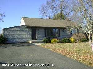 1 Hedden Pl, Middletown, NJ 07748 photo 1