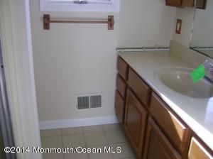 1 Hedden Pl, Middletown, NJ 07748 photo 6