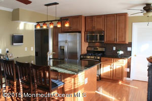 65 Red Maple Dr, Brick, NJ 08724 photo 2