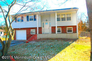 889 Gregory Dr, Brick, NJ 08723 photo 1