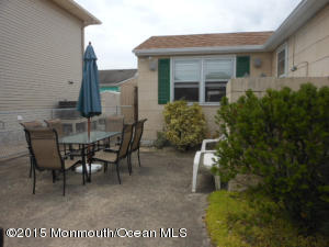 109 Midway Ave, Seaside Park, NJ 08752 photo 2