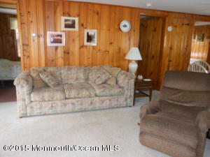 109 Midway Ave, Seaside Park, NJ 08752 photo 8