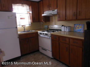 109 Midway Ave, Seaside Park, NJ 08752 photo 3