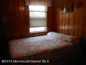 109 Midway Ave, Seaside Park, NJ 08752 photo 11