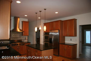 8 Blacksmith Ln, Millstone, NJ 08510 photo 5