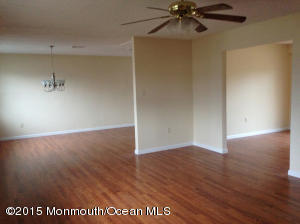 12 Oneida Ave, Waretown, NJ 08758 photo 5