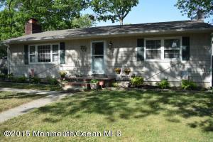 524 Windsor St, Forked River, NJ 08731 photo 3