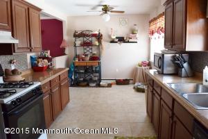 524 Windsor St, Forked River, NJ 08731 photo 17