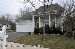 32 Marlow Dr, Jackson, NJ 08527 photo 1